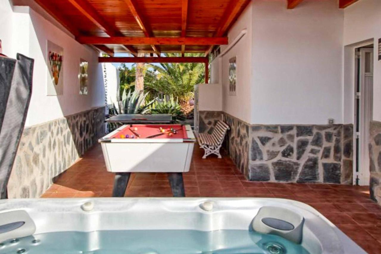 Villa Destino Tías Exteriör bild